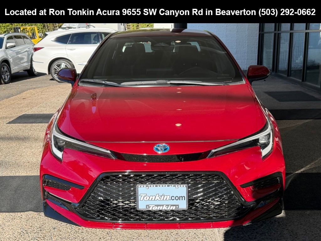 Used 2024 Toyota Corolla SE image 3