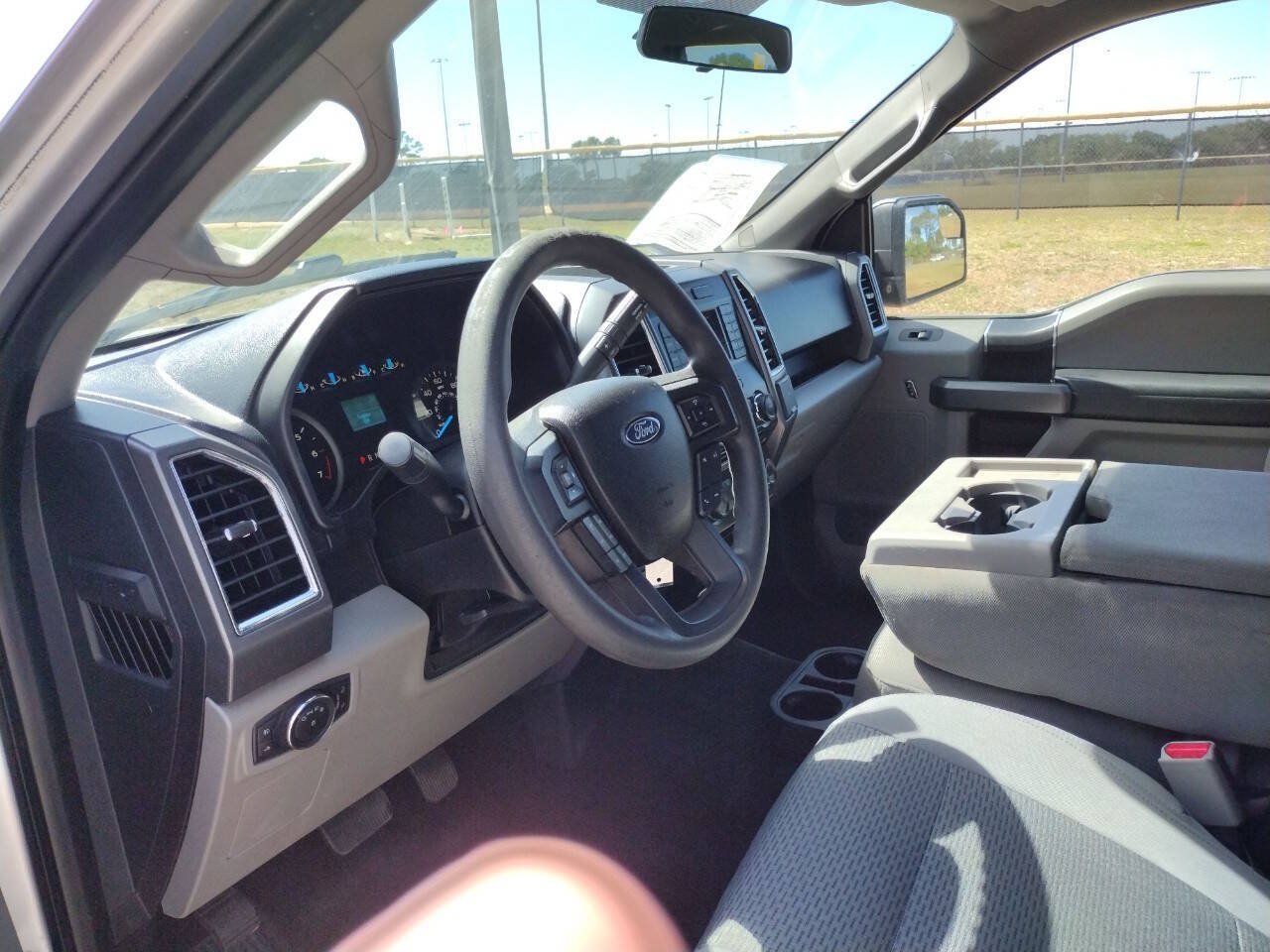 Used 2015 Ford F150 XLT RWD image 12