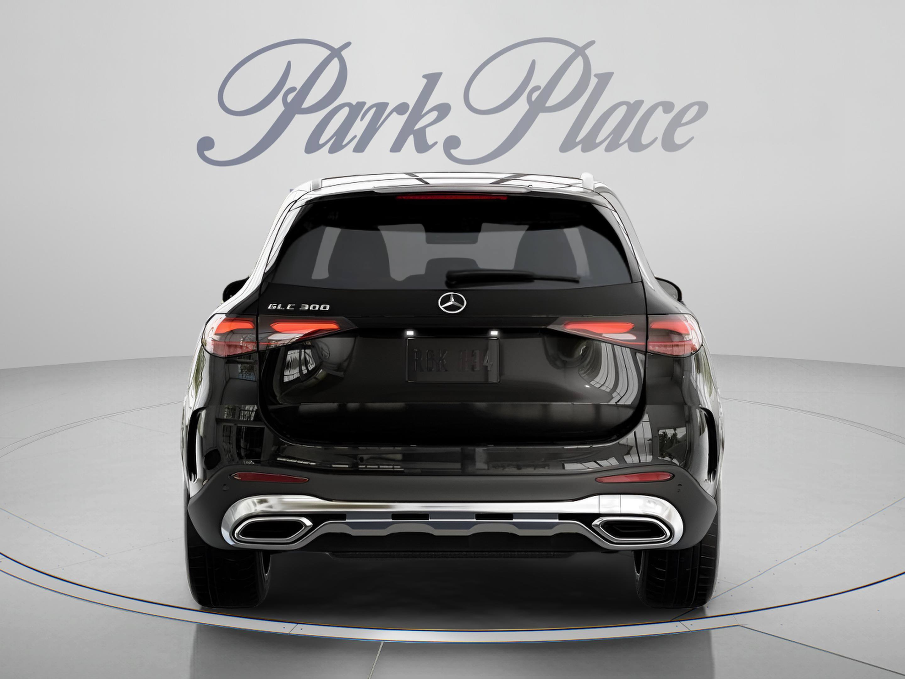 Certified 2023 Mercedes-Benz GLC 300 image 17