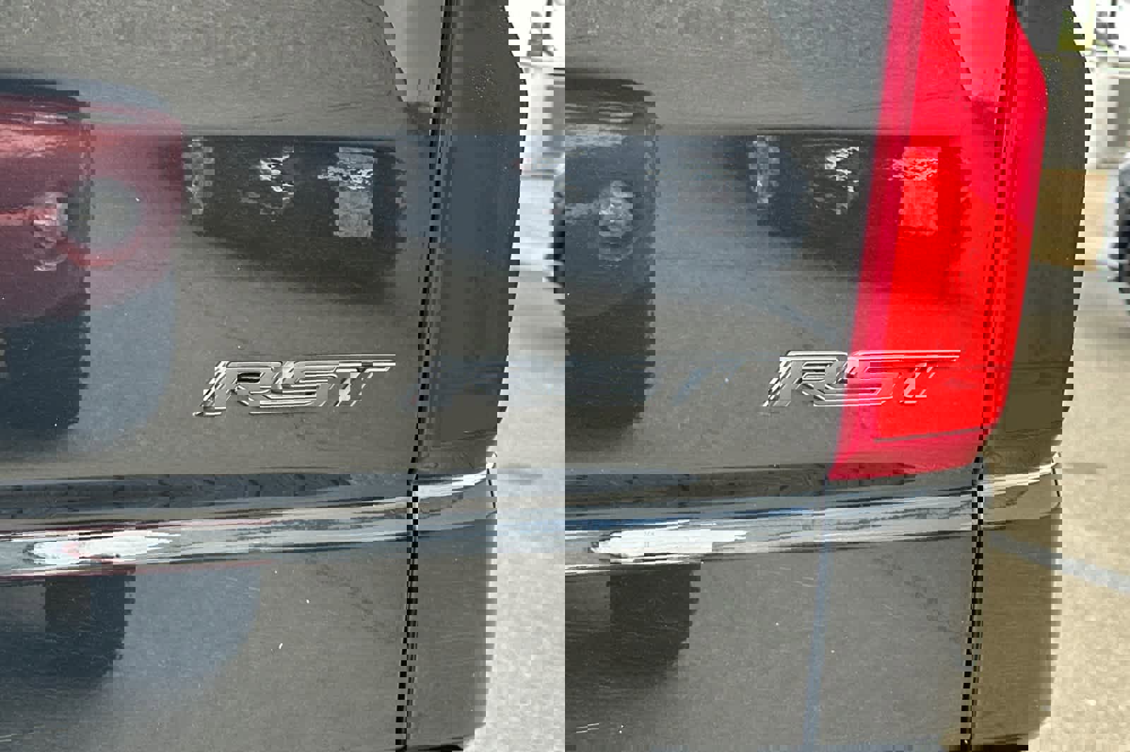 Used 2022 Chevrolet Silverado 1500 RST image 7