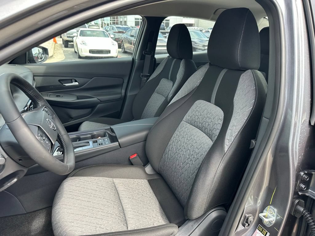 New 2026 Nissan Sentra SV w/ SV Convenience Package FWD image 13