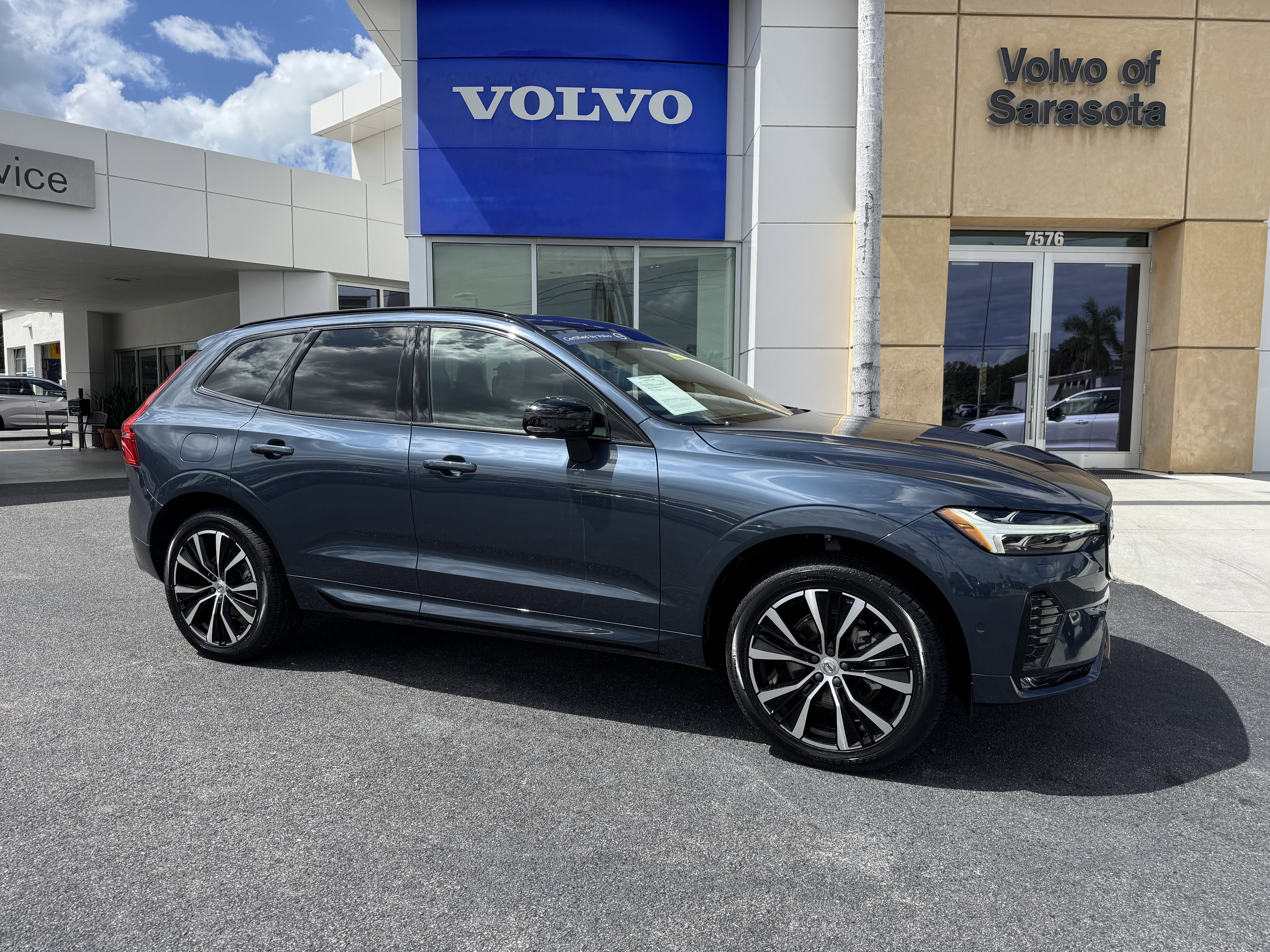 Certified 2023 Volvo XC60 B5 Plus w/ Climate Package