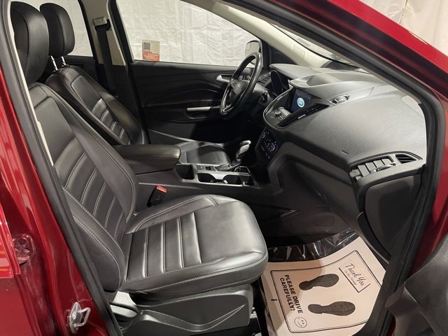Used 2019 Ford Escape SEL image 25