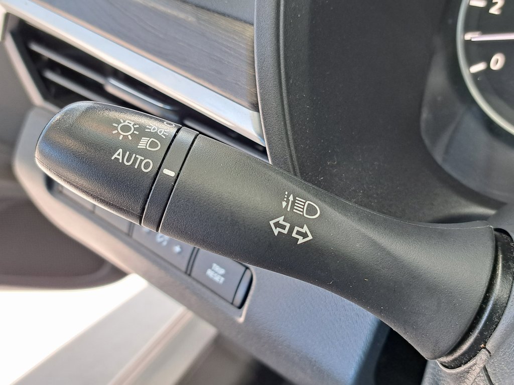 Used 2023 Nissan Altima 2.5 SL image 12