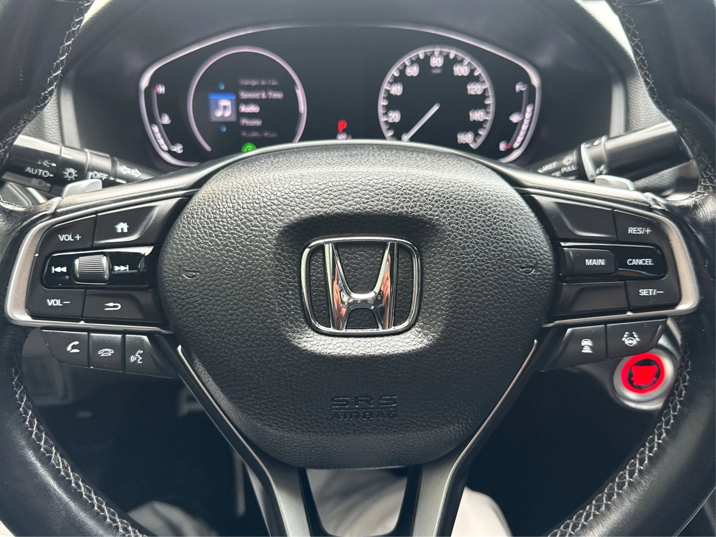 Used 2018 Honda Accord Sport image 18