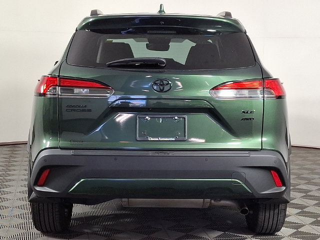 Used 2024 Toyota Corolla Cross XLE w/ Convenience Package AWD/4WD image 8