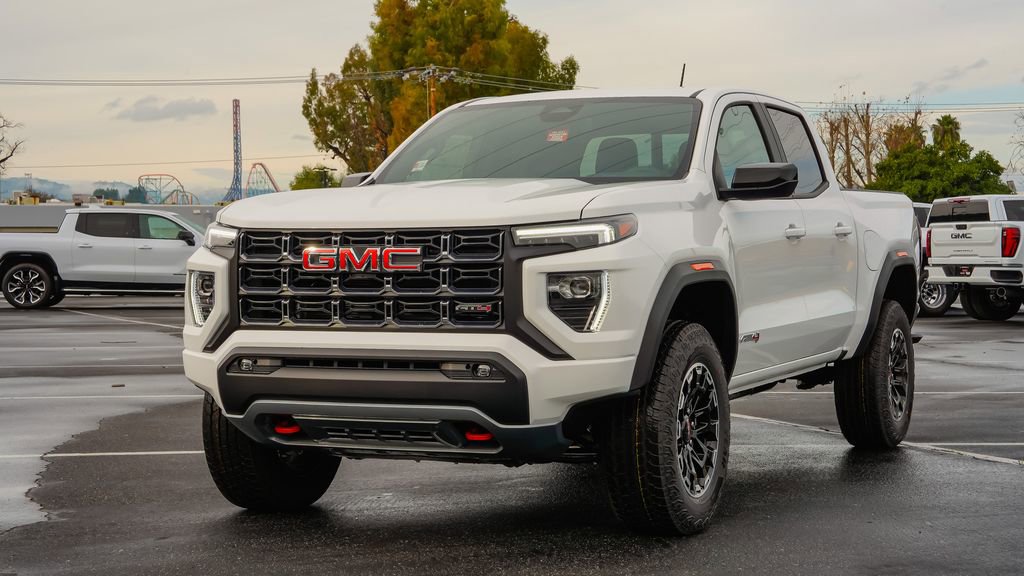 New 2026 GMC Canyon AT4 AWD/4WD image 2
