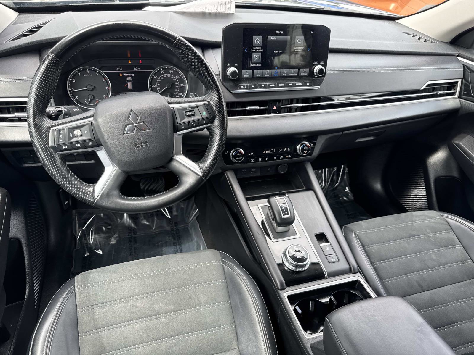 Used 2024 Mitsubishi Outlander FWD image 8