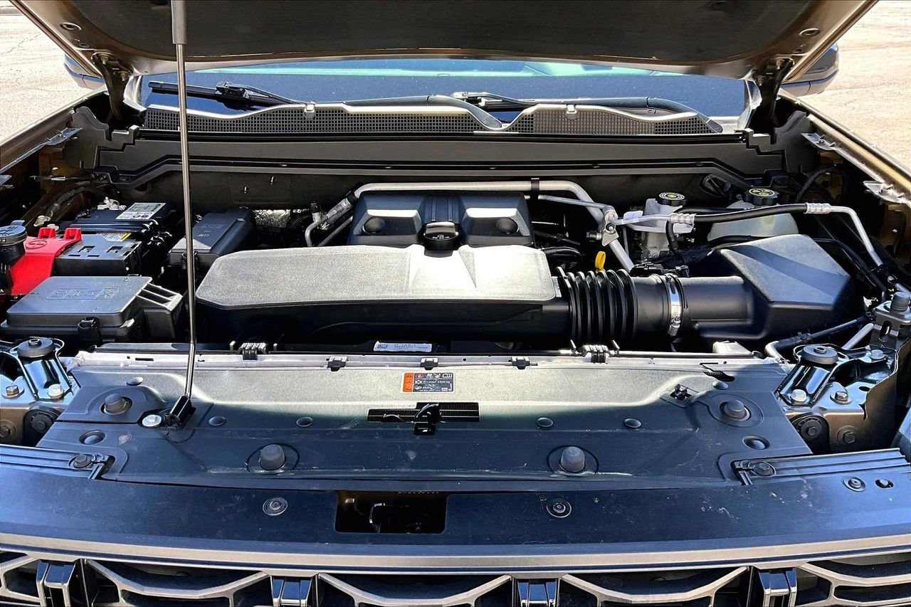 Used 2023 GMC Canyon Elevation w/ Elevation Premium Package image 36