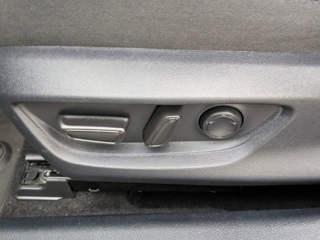 Certified 2025 Toyota Camry LE w/ Convenience Package image 20