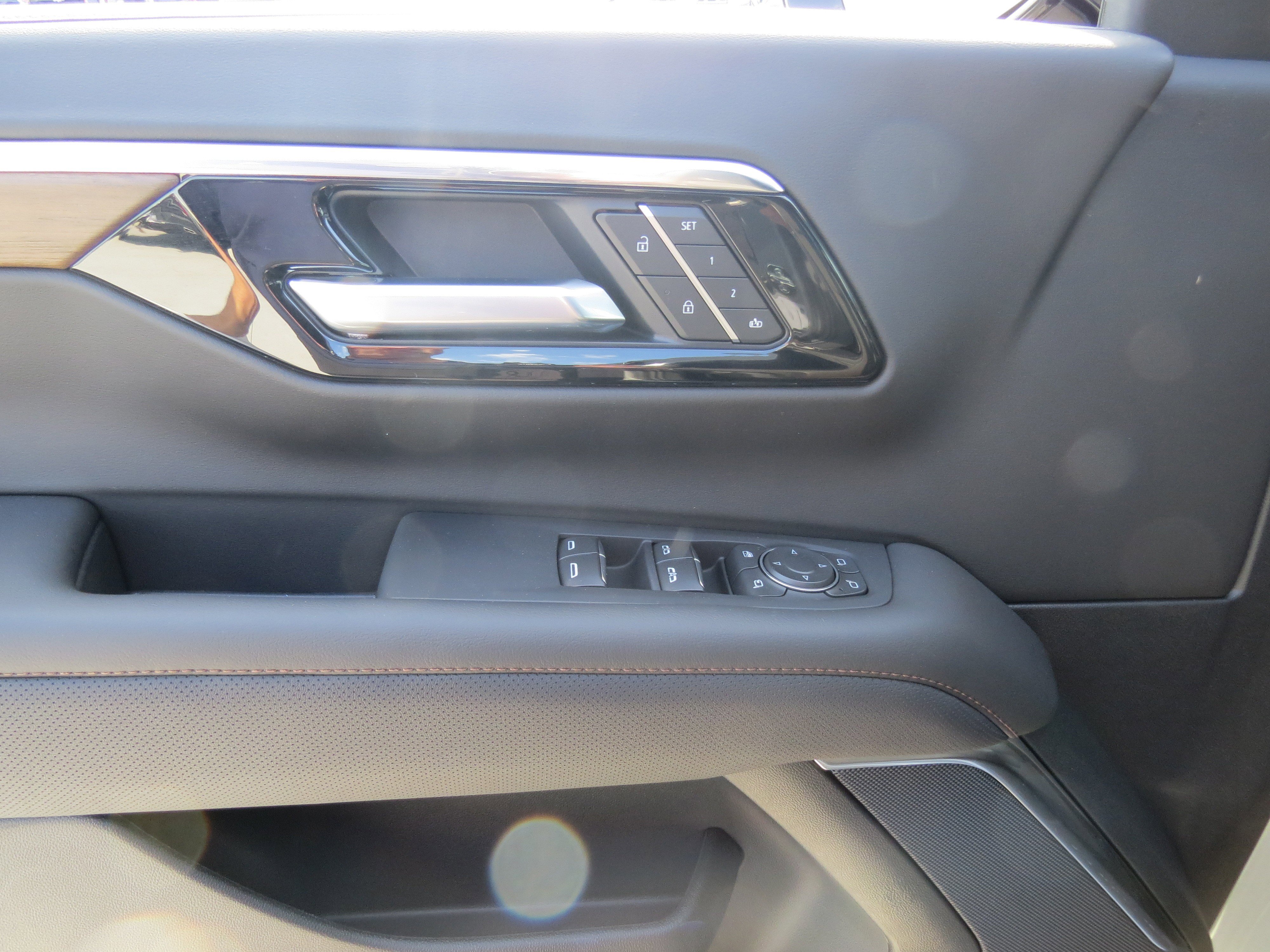New 2026 Chevrolet Tahoe High Country image 17