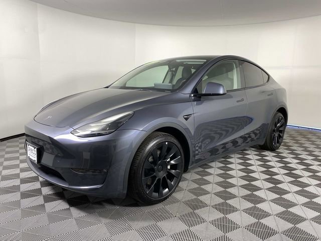 Used 2023 Tesla Model Y Long Range AWD/4WD image 4