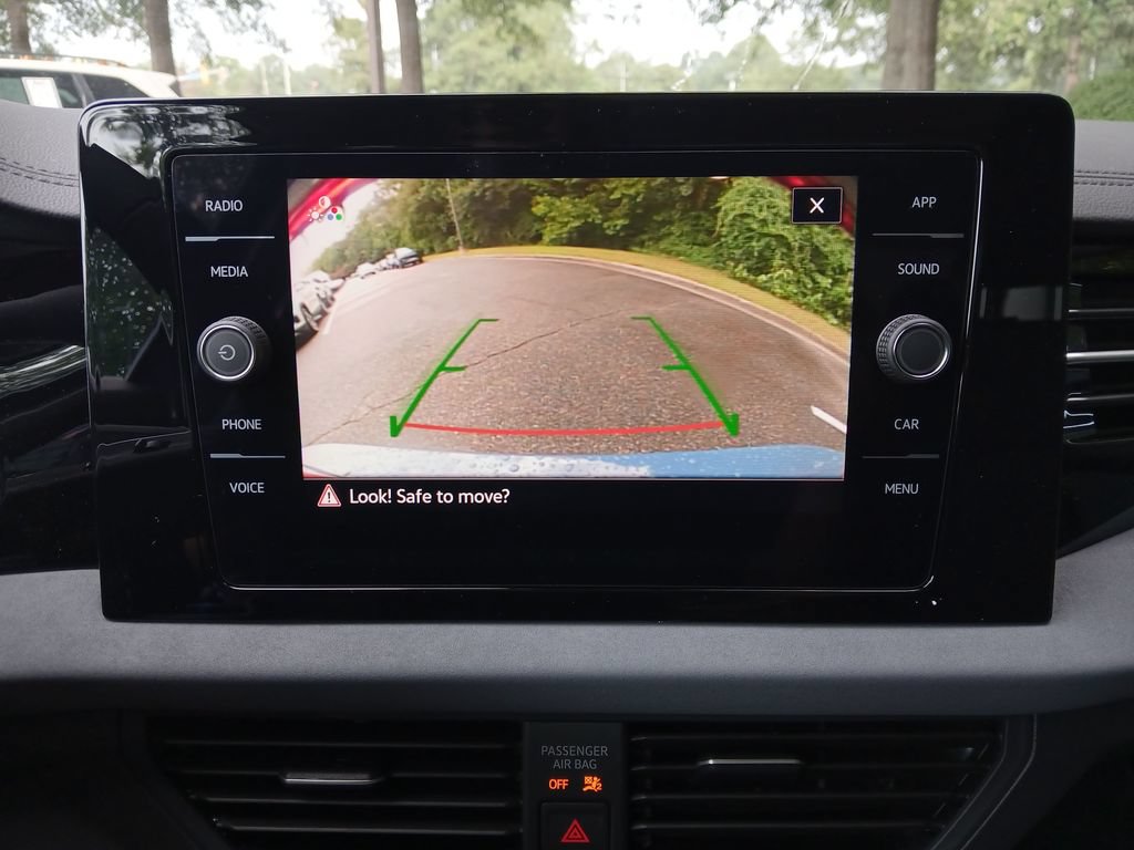 New 2026 Volkswagen Jetta SE FWD image 19