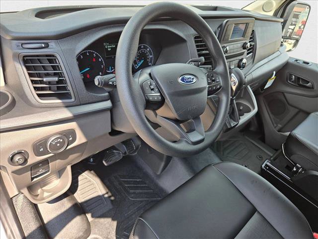 New 2025 Ford Transit 250 148 Medium Roof w/ Load Area Protection Package image 3