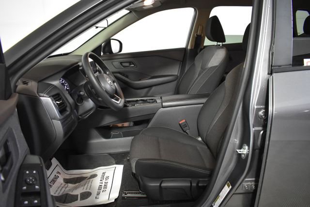 Certified 2022 Nissan Rogue S AWD/4WD image 11