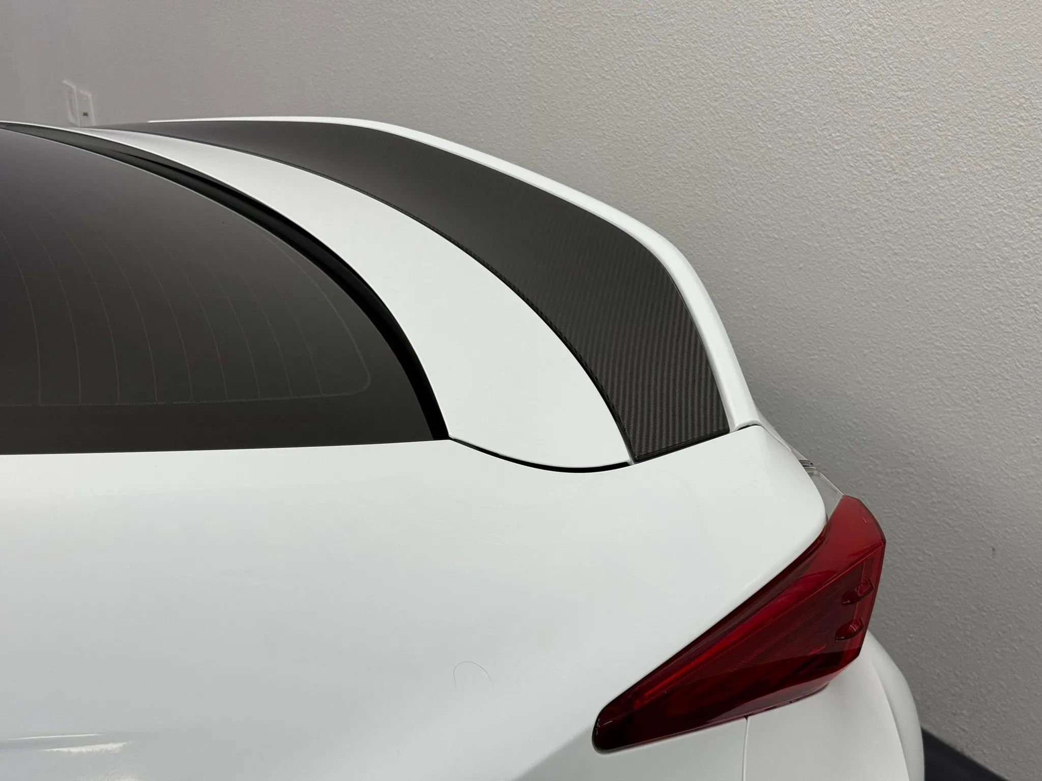 Used 2015 Lexus RC F w/ Performance Package RWD image 5