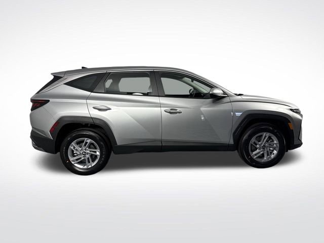 New 2026 Hyundai Tucson SE image 32