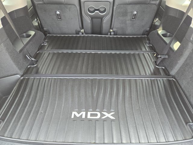 Certified 2026 Acura MDX w/ Technology Package FWD image 31