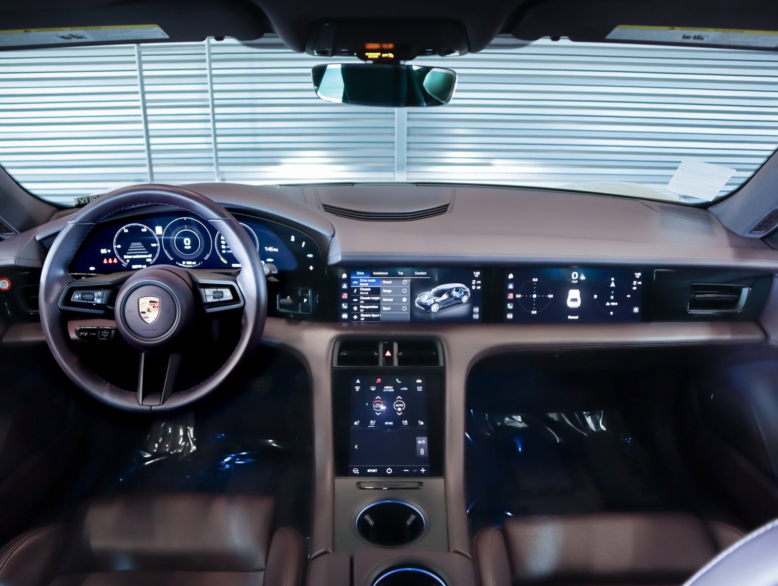 Used 2021 Porsche Taycan 4 Cross Turismo image 14