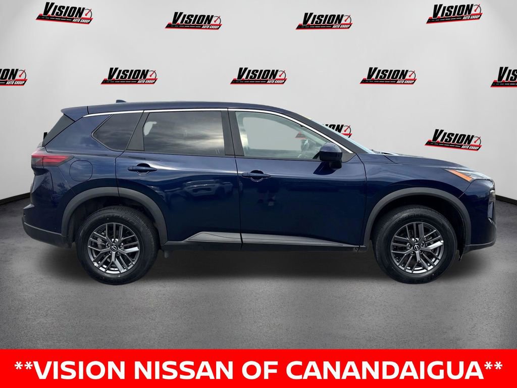 Certified 2026 Nissan Rogue SV AWD/4WD image 7