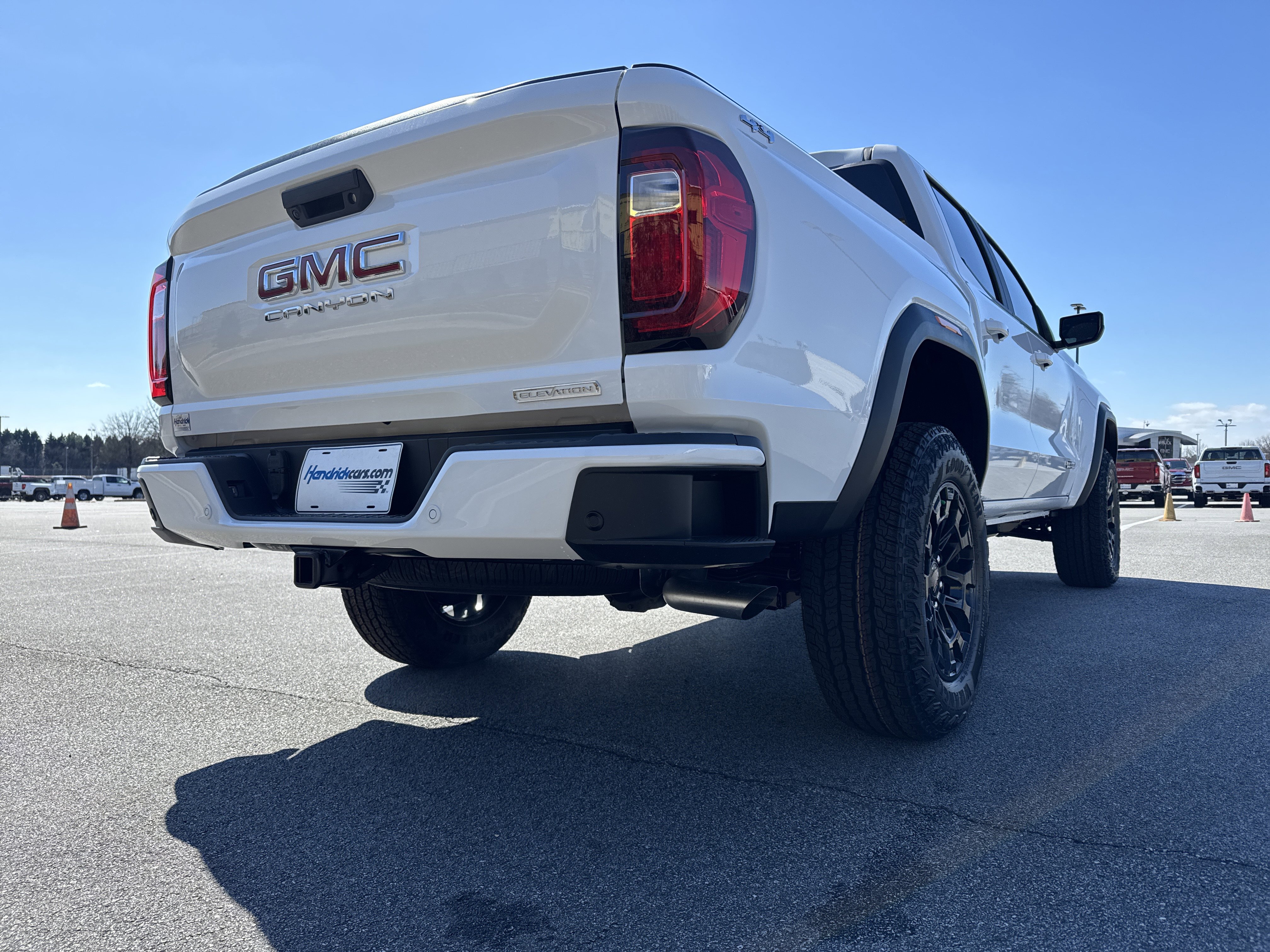 New 2026 GMC Canyon Elevation w/ Convenience Package image 10