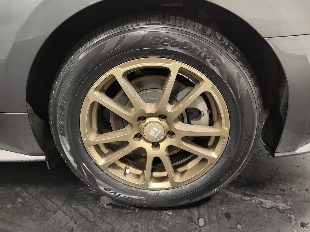 Used 2019 Ford Mustang Coupe RWD image 10