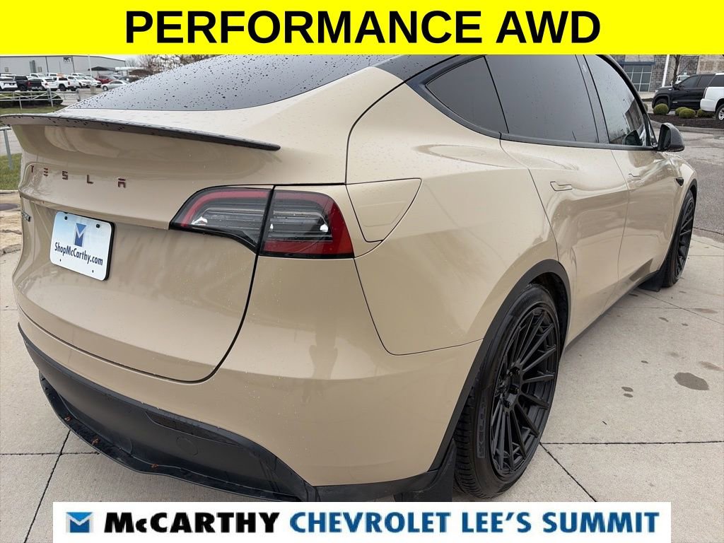 Used 2021 Tesla Model Y Performance image 13
