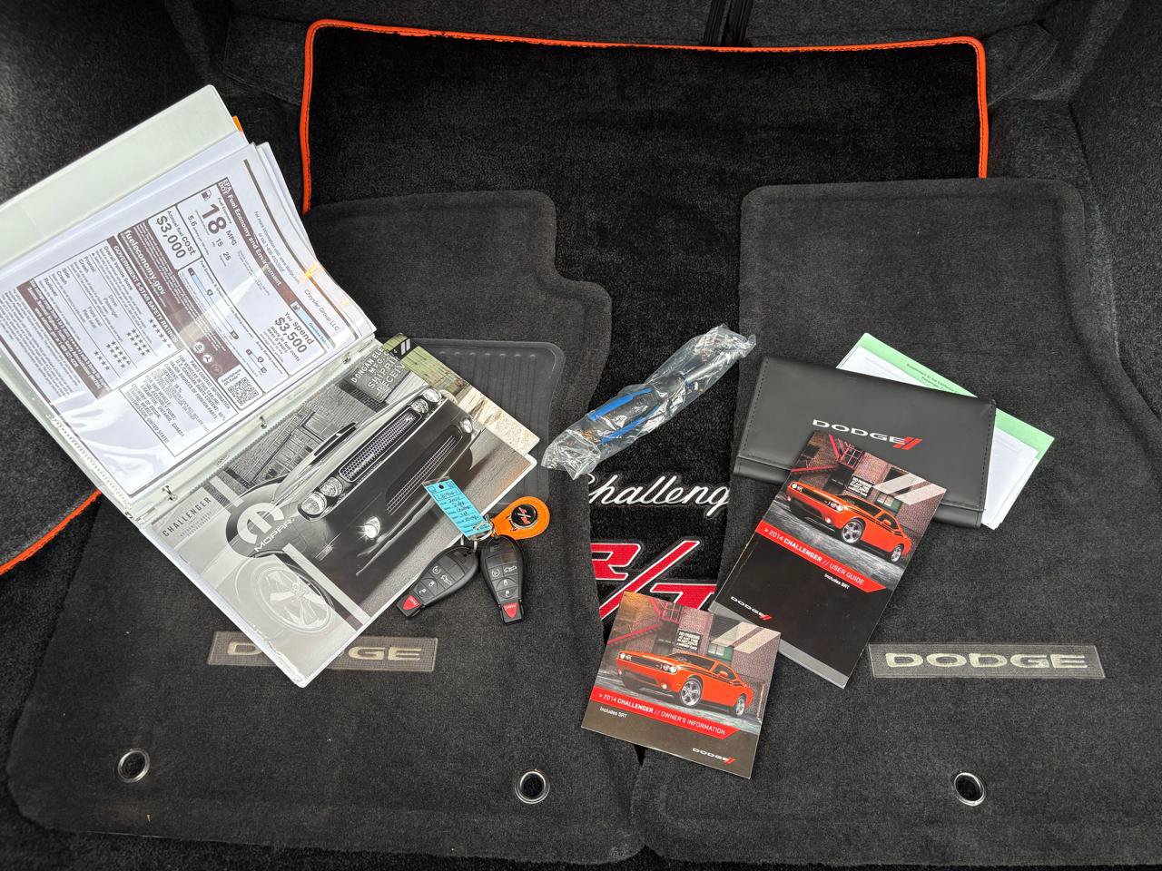 Used 2014 Dodge Challenger R/T RWD image 48