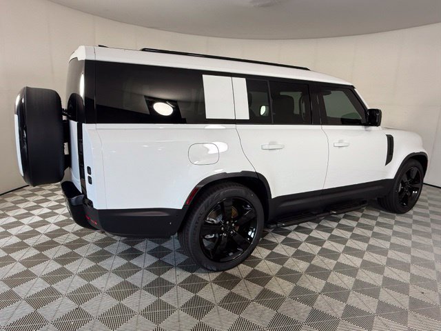 New 2026 Land Rover Defender 130 S AWD/4WD image 7