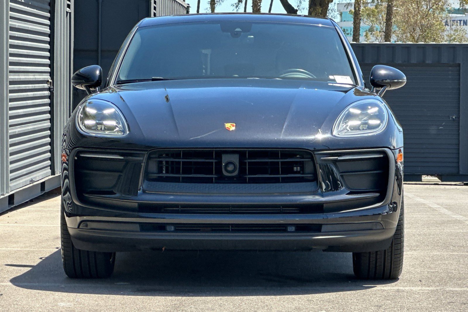 Certified 2023 Porsche Macan AWD/4WD image 11