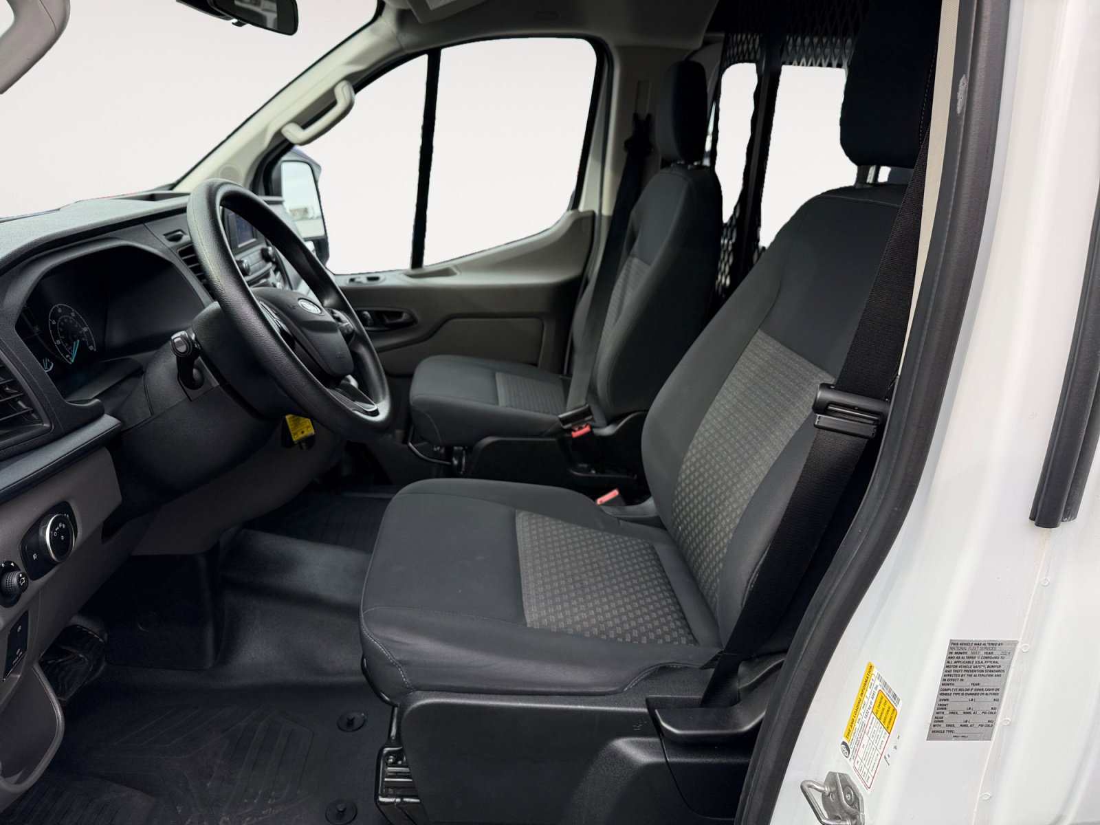 Used 2024 Ford Transit 250 Low Roof w/ Exterior Upgrade Package image 10