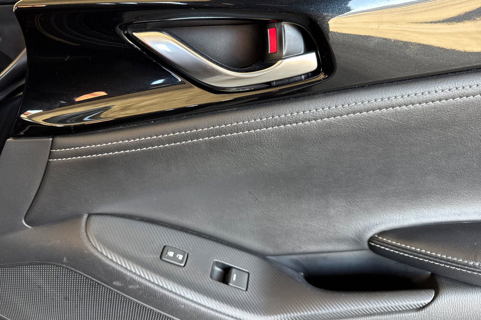 Used 2025 MAZDA MX-5 Miata RF Grand Touring RWD image 19