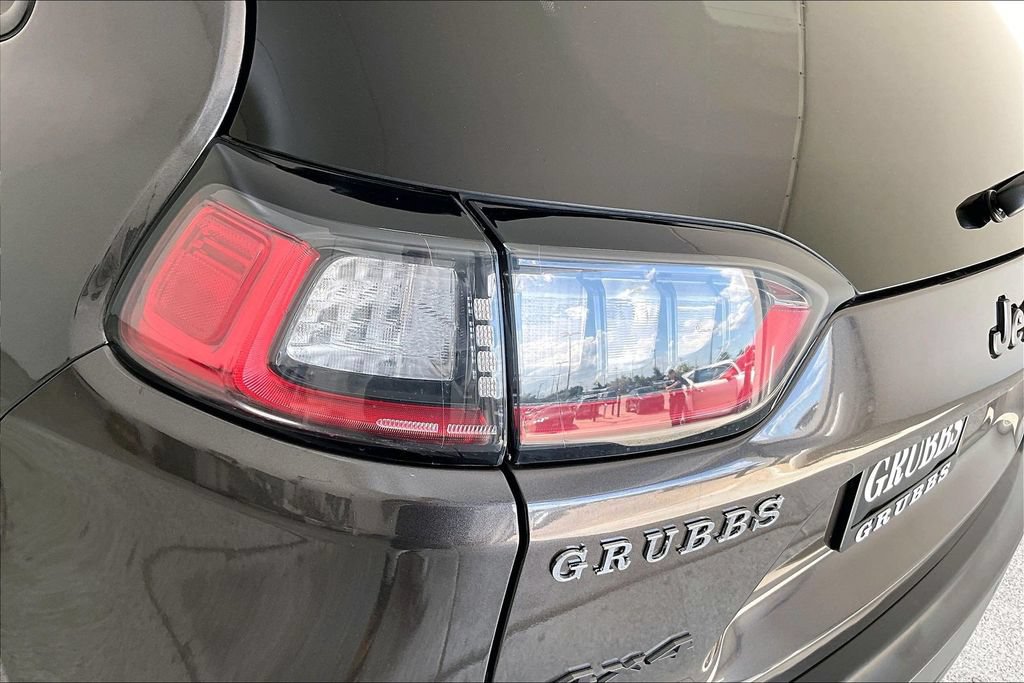 Used 2021 Jeep Cherokee Latitude Lux 80th Anniv w/ Quick Order Package 26U 80TH AWD/4WD image 37