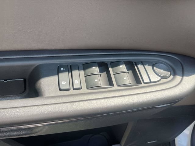Used 2017 GMC Acadia Limited SLT FWD image 19