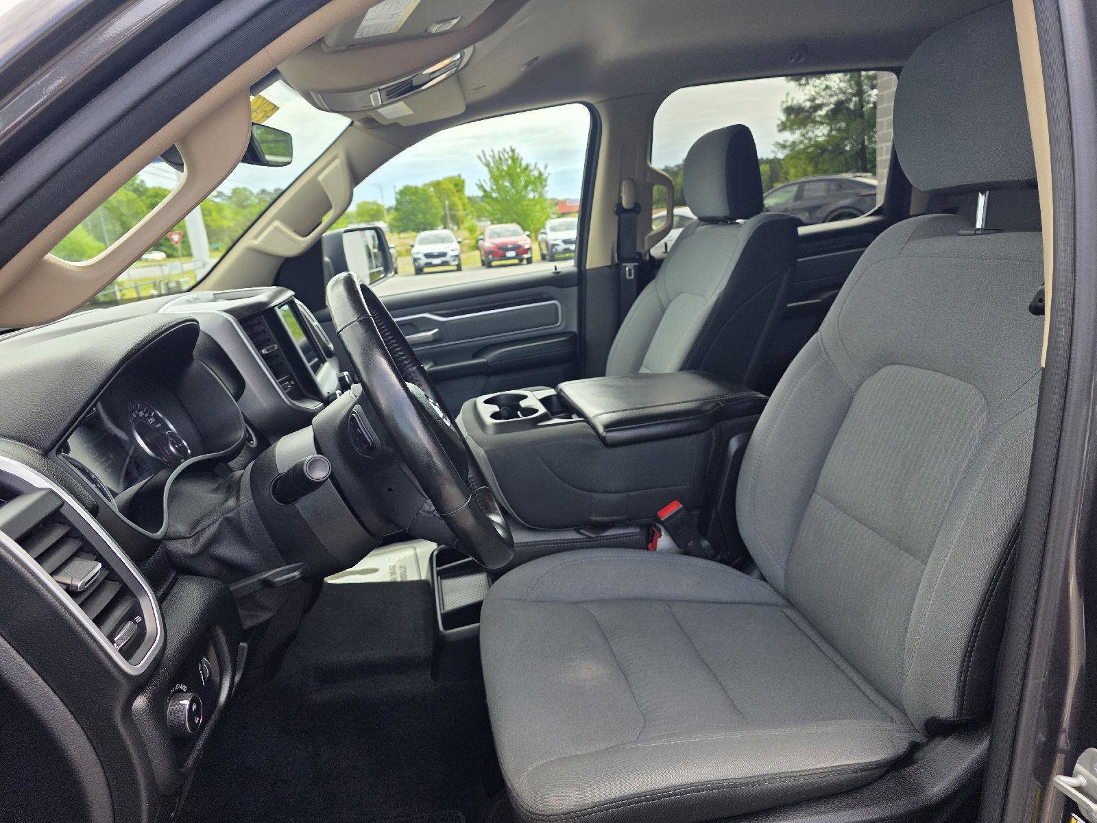 Used 2020 RAM 1500 Big Horn RWD image 10