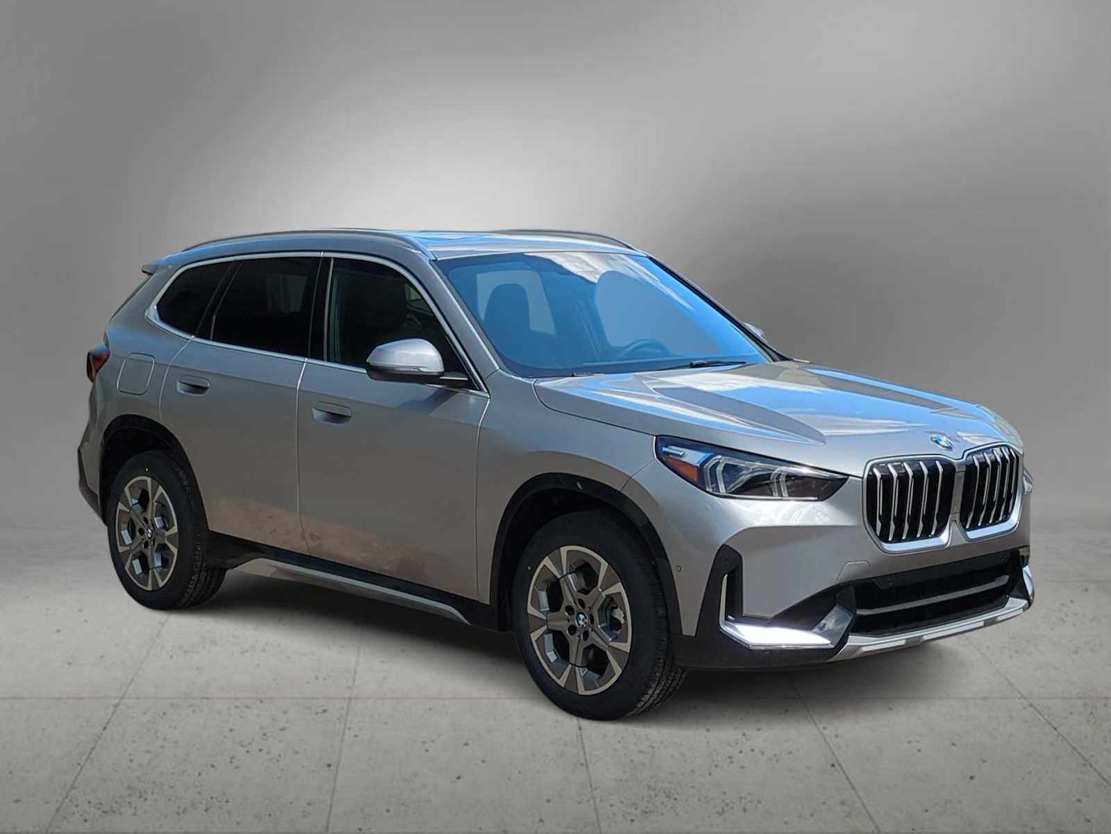 New 2026 BMW X1 xDrive28i image 2