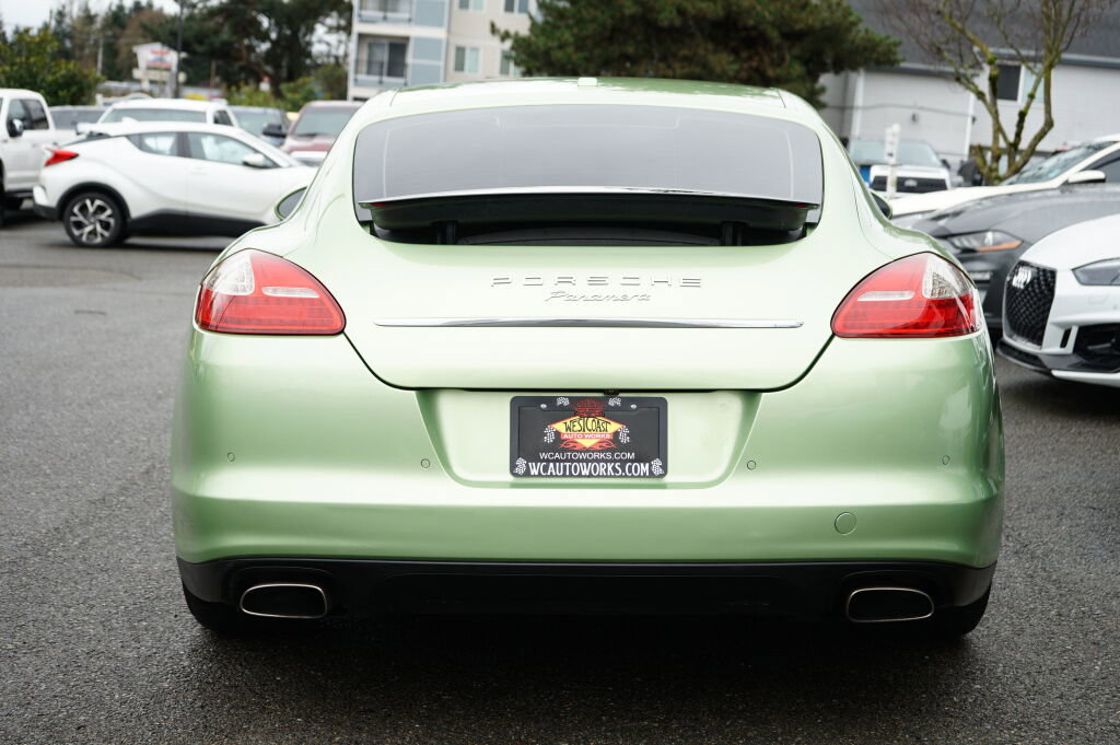 Used 2011 Porsche Panamera 4 image 5