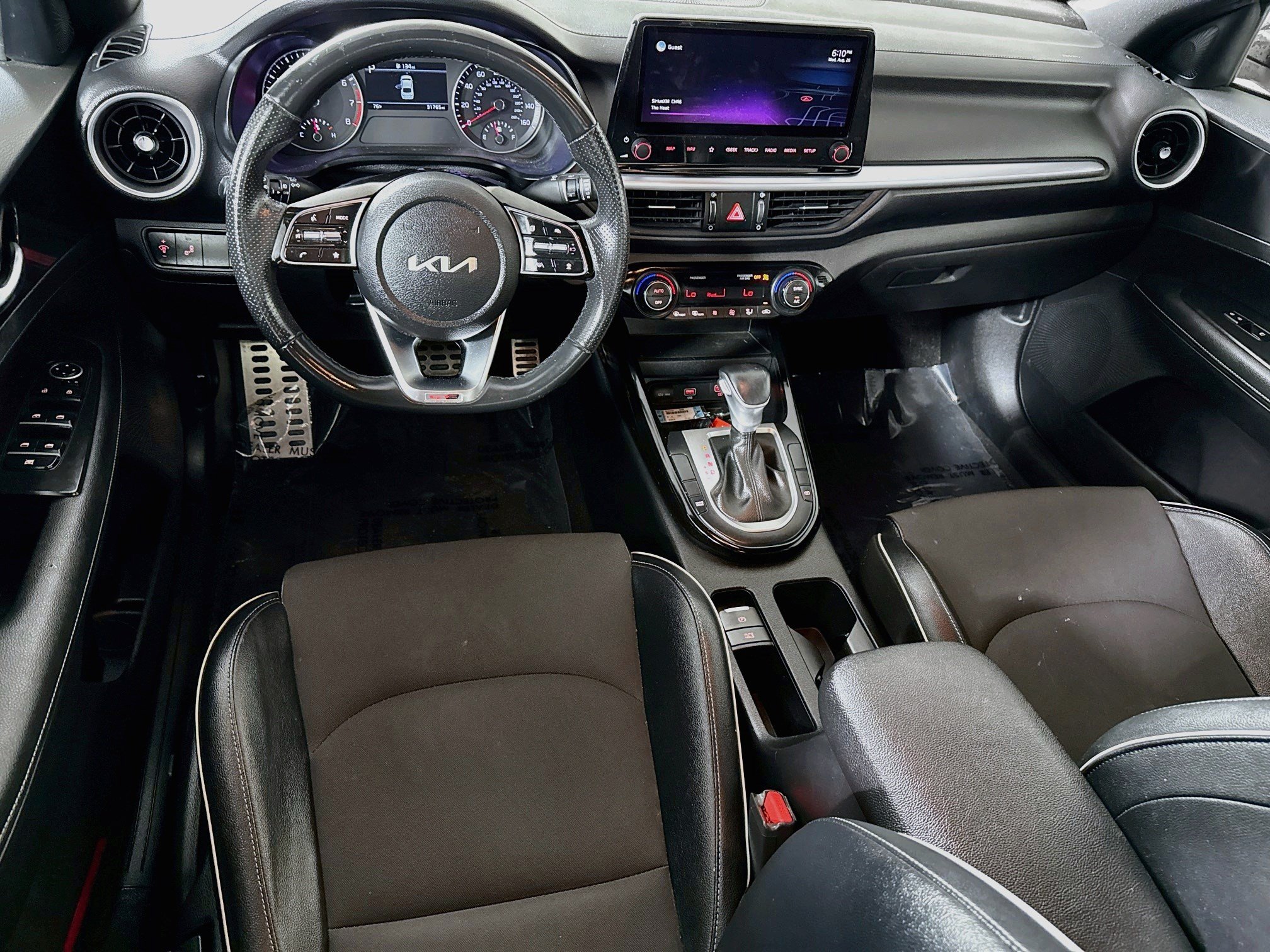 Used 2022 Kia Forte GT-Line w/ GT-Line Technology Package FWD image 17