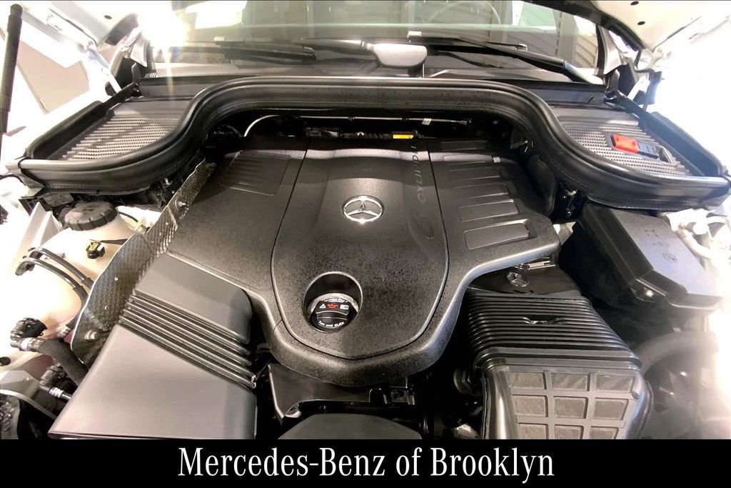 Used 2025 Mercedes-Benz GLE 450 4MATIC image 33