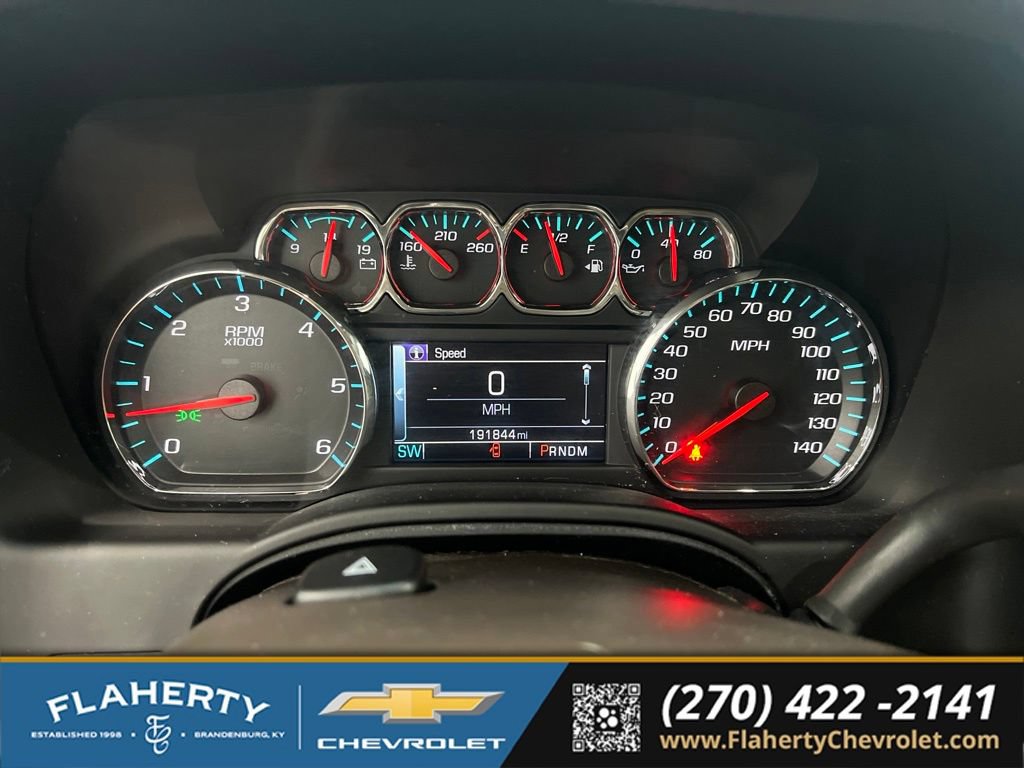 Used 2016 Chevrolet Suburban LT AWD/4WD image 28