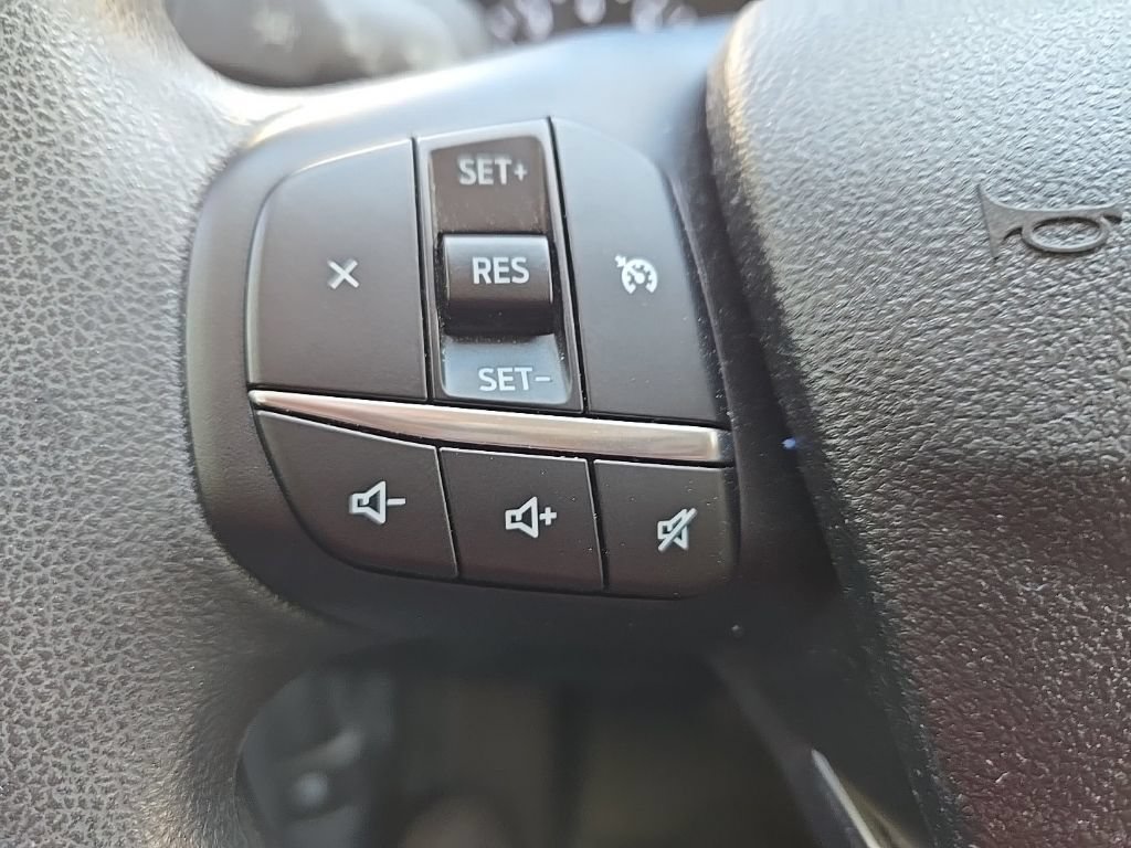 Used 2022 Ford Escape SE FWD image 13