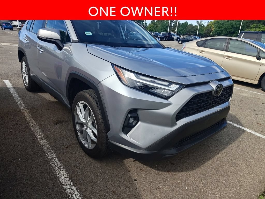 Used 2025 Toyota RAV4 XLE Premium w/ Weather Package AWD/4WD image 3