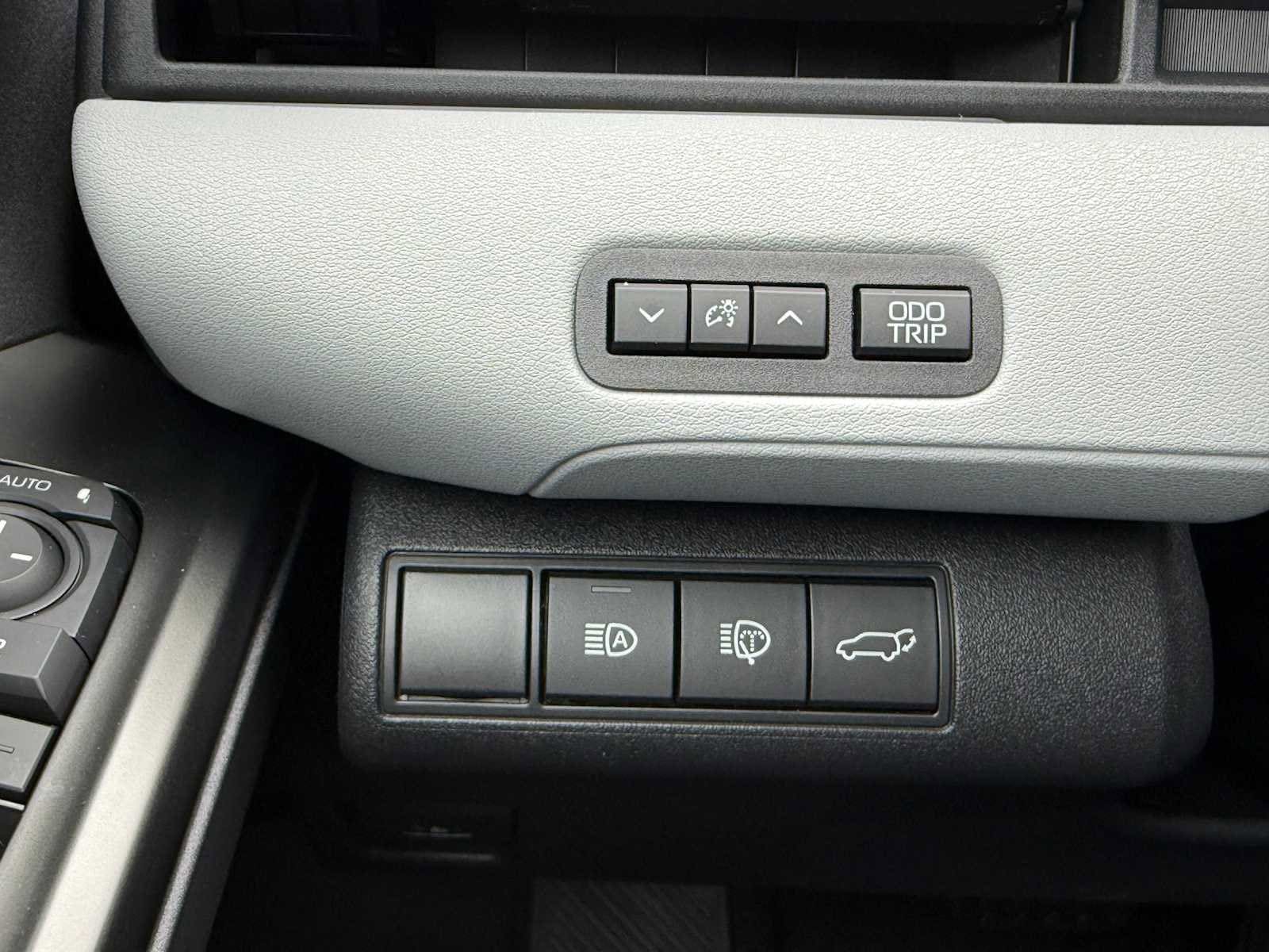 New 2026 Subaru Solterra AWD/4WD image 20