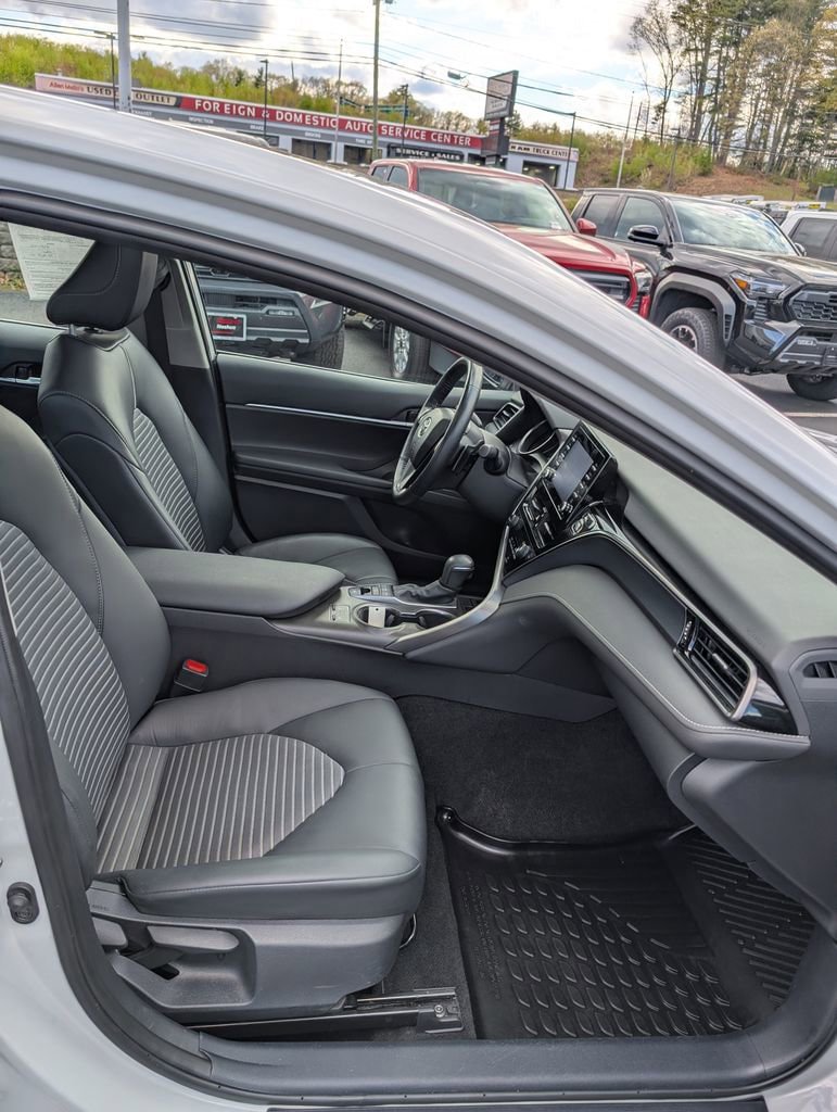 Used 2024 Toyota Camry SE w/ Cold Weather Package AWD/4WD image 19