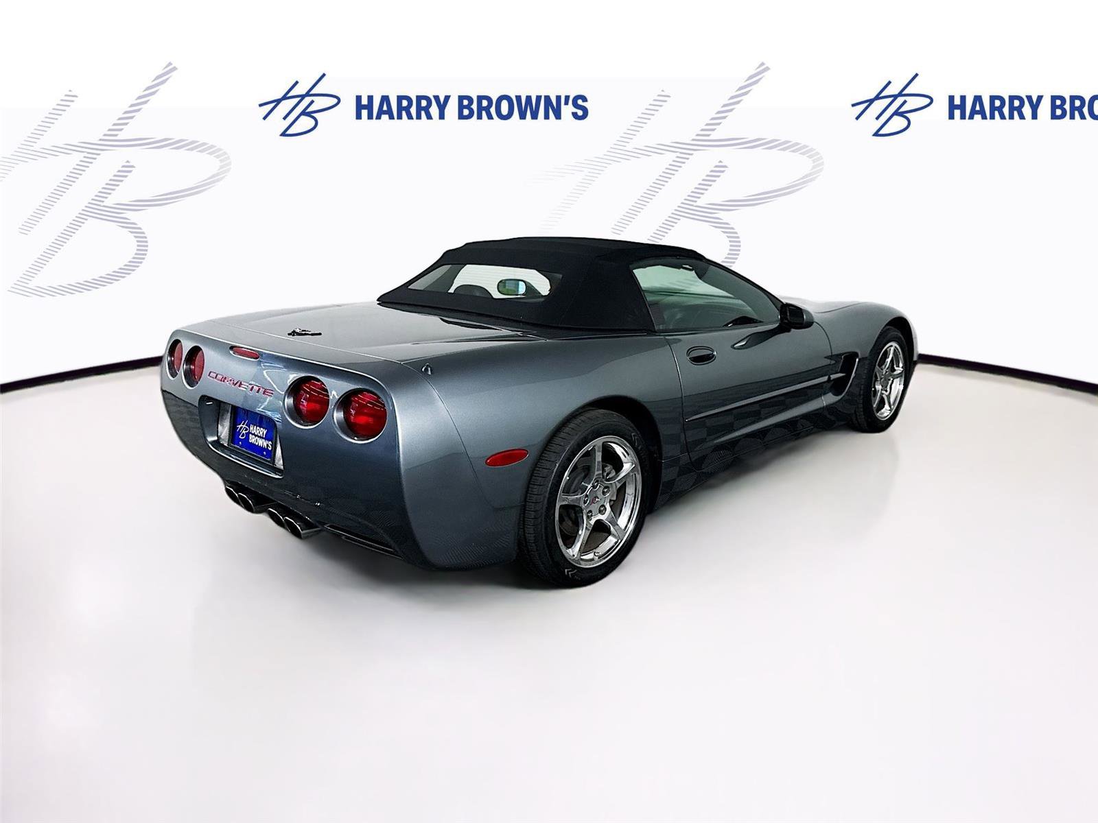 Used 2004 Chevrolet Corvette Convertible w/ Preferred Equipment Group RWD image 26