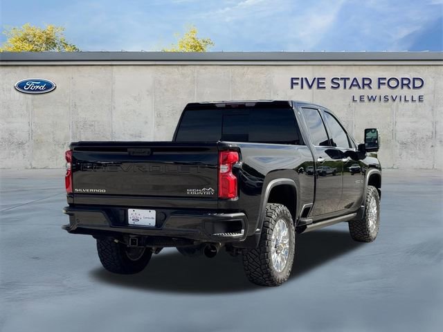 Used 2021 Chevrolet Silverado 2500 High Country w/ Technology Package image 4