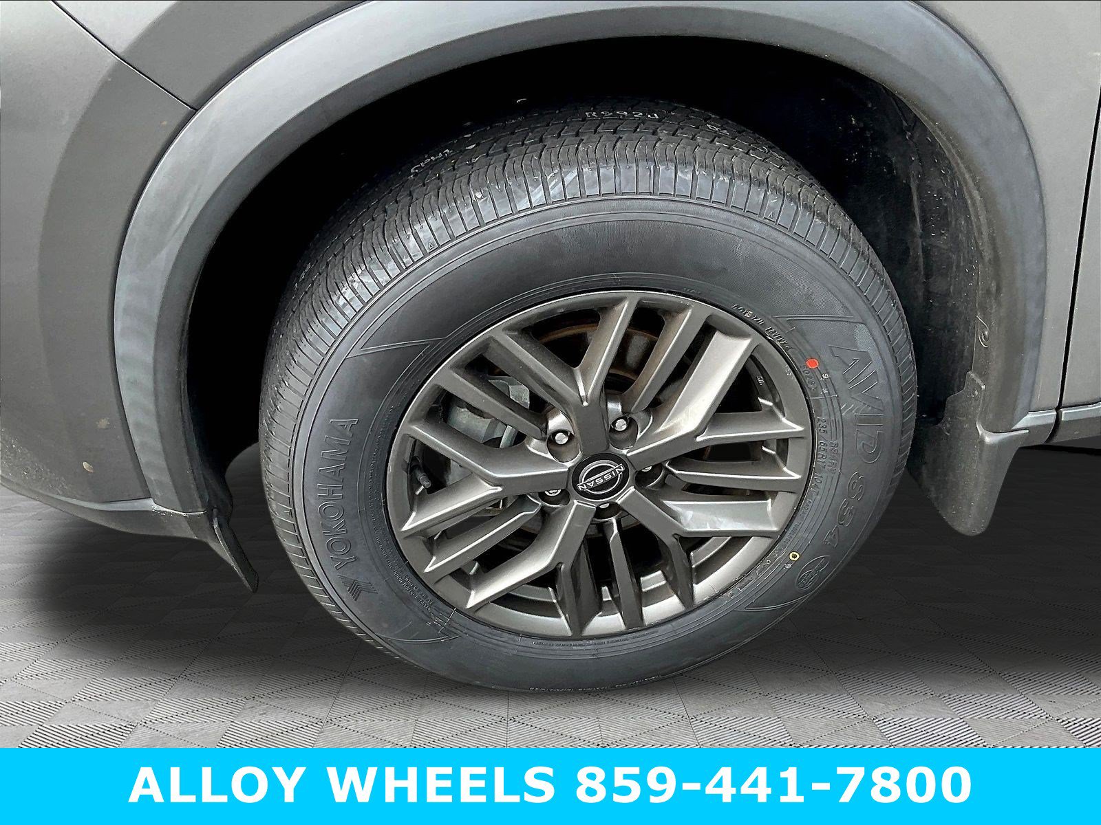 Used 2023 Nissan Rogue S FWD image 7