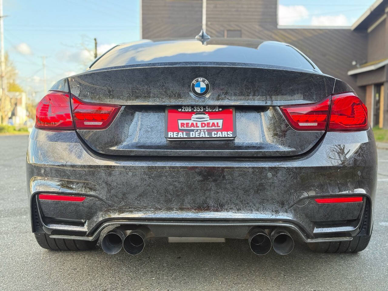 Used 2015 BMW M4 Coupe w/ Executive Package RWD image 4