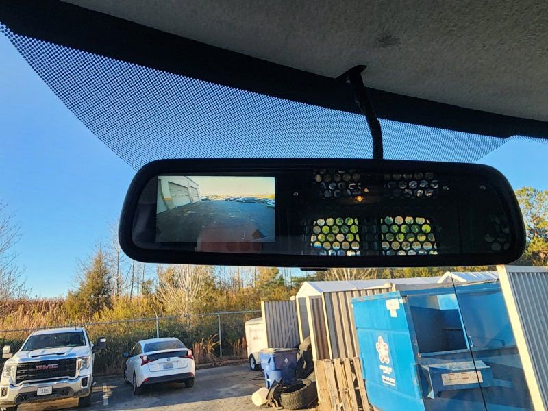 Used 2023 GMC Savana 2500 w/ Driver Convenience Package image 9