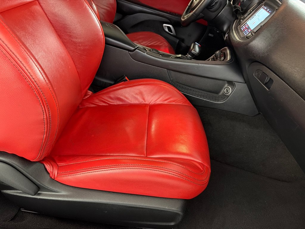 Used 2021 Dodge Challenger R/T w/ Performance Handling Group RWD image 21